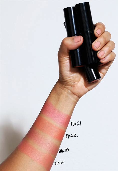 chanel healthy glow color stick.